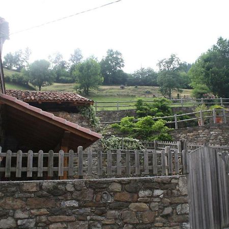 Casa Rural La Xiarapina Serrapio ภายนอก รูปภาพ