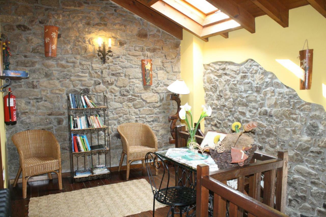 Casa Rural La Xiarapina Serrapio ภายนอก รูปภาพ