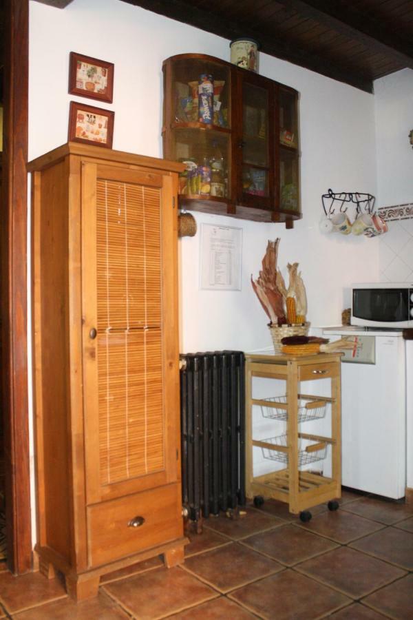 Casa Rural La Xiarapina Serrapio ภายนอก รูปภาพ